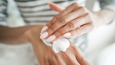 Comment nous testons les crèmes pour les mains ?