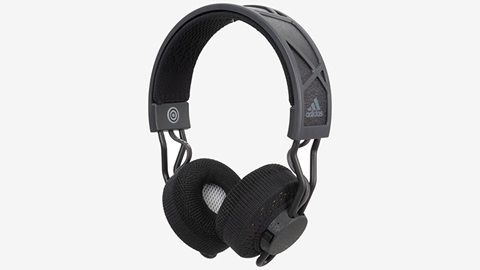 Nouveau casque adidas RPT-02 SOL à recharge solaire