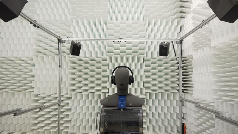 Réduction de bruit testée dans une pièce anéchoïque