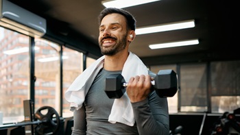 sportif avec écouteurs