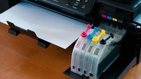 Imprimantes à réservoirs d'encre: avantages et inconvénients
