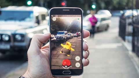 Smartphone avec Pokemon