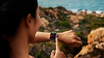 Huawei-Watch-Fit-4-Pro-montre-connectée