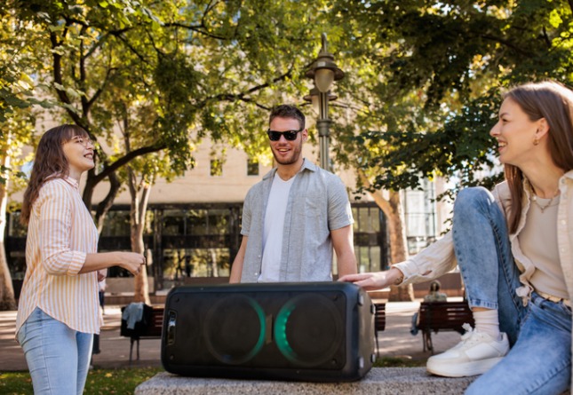 Enceinte sans fil pour faire la fête