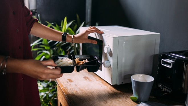 La cuisson au four à micro-ondes est-elle bonne pour la santé ?