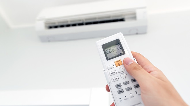 Pompe à chaleur air air et télécommande