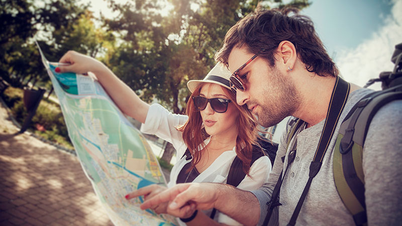 Assistance aux personnes via l’assurance assistance voyage