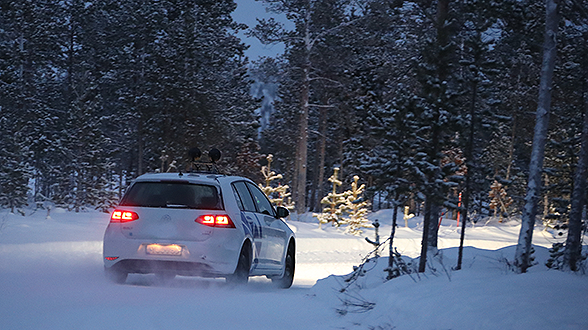 Test de pneus : quelle est la tenue de route sur la neige ?