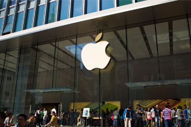Faut-il investir en Bourse dans l’action du groupe Apple qui a publié un résultat record ?