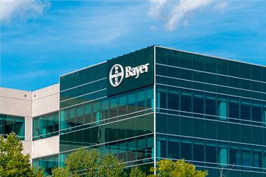 Faut-il investir en Bourse dans l’action du groupe Bayer qui cherche des solutions pour les litiges relatifs au glyphosate de Monsanto ?